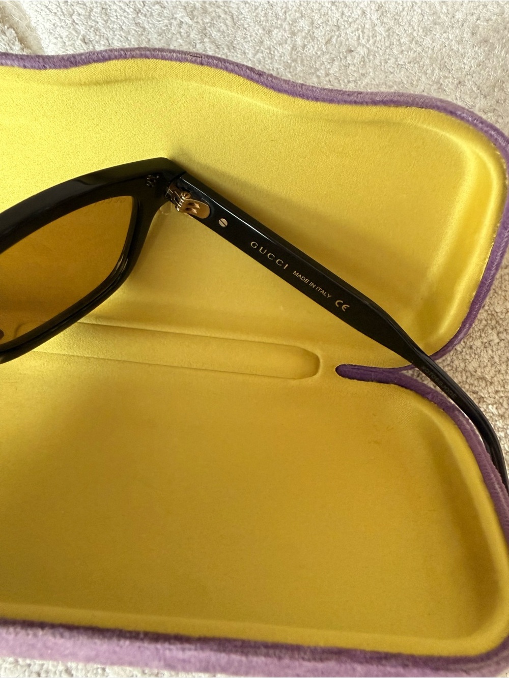 Gucci Black Sunglasses with Velvet Case - Picture 3 of 4
